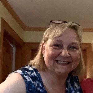 Meet your Posher, Denise